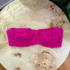 Victoria’s Secret Lace Strapless Bra Unlined Underwire Hot Pink